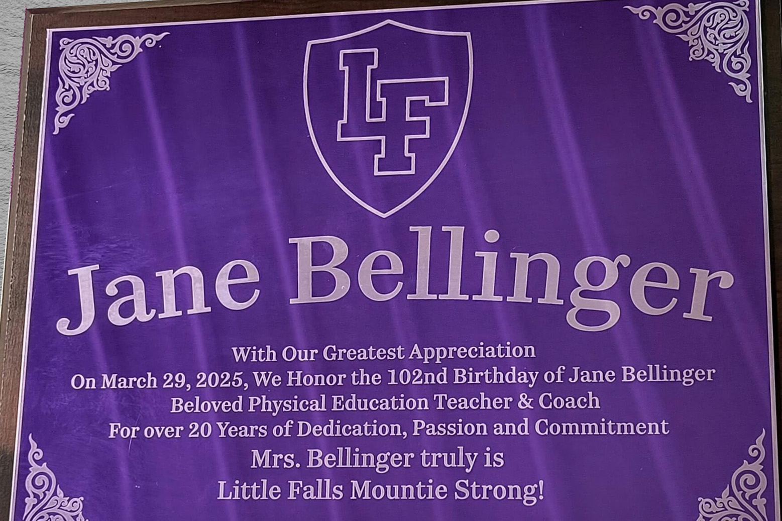 Awards Plaques: Jane Bellinger
